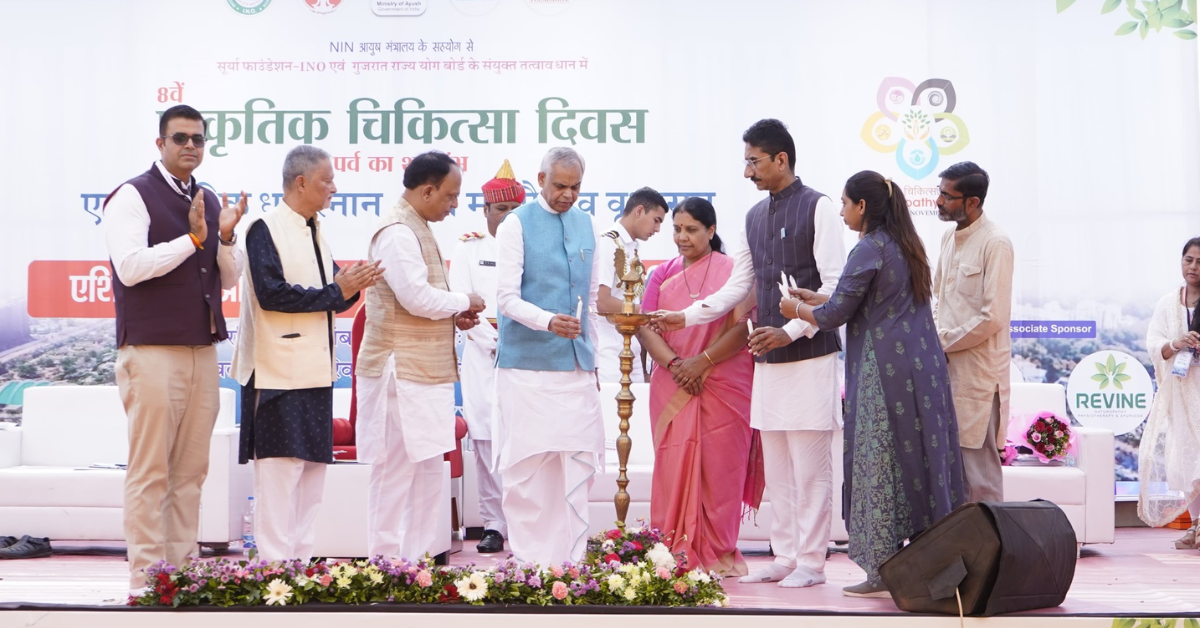 Aerial view of crowd